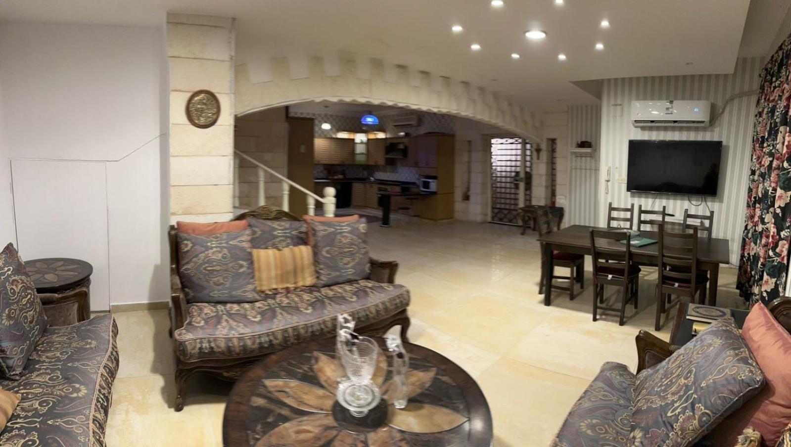دار ورد قريب للحرم Apartment Медина Екстериор снимка