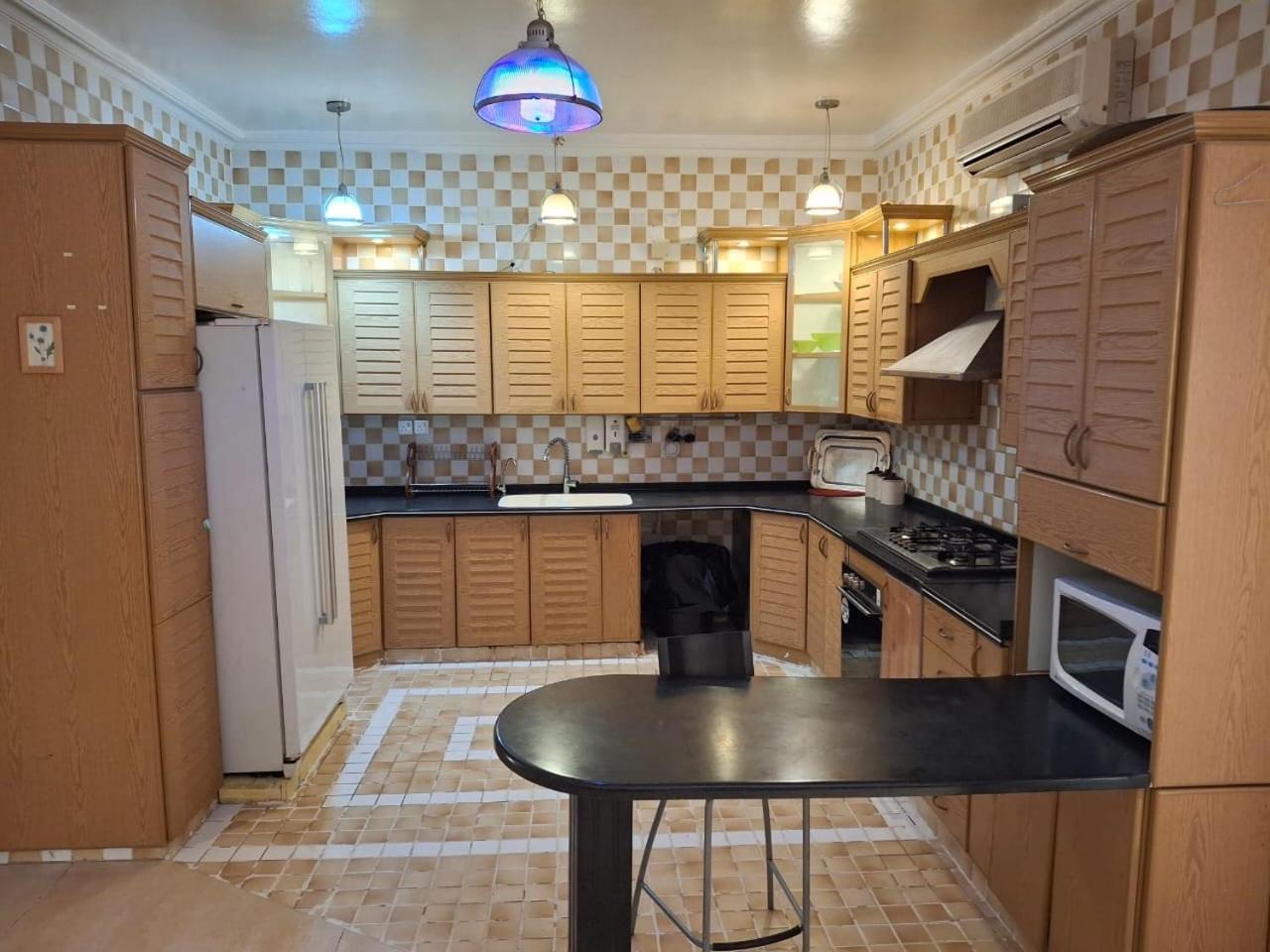 دار ورد قريب للحرم Apartment Медина Екстериор снимка