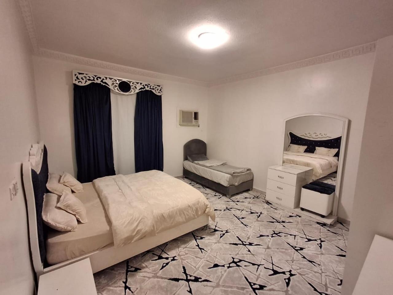 دار ورد قريب للحرم Apartment Медина Екстериор снимка
