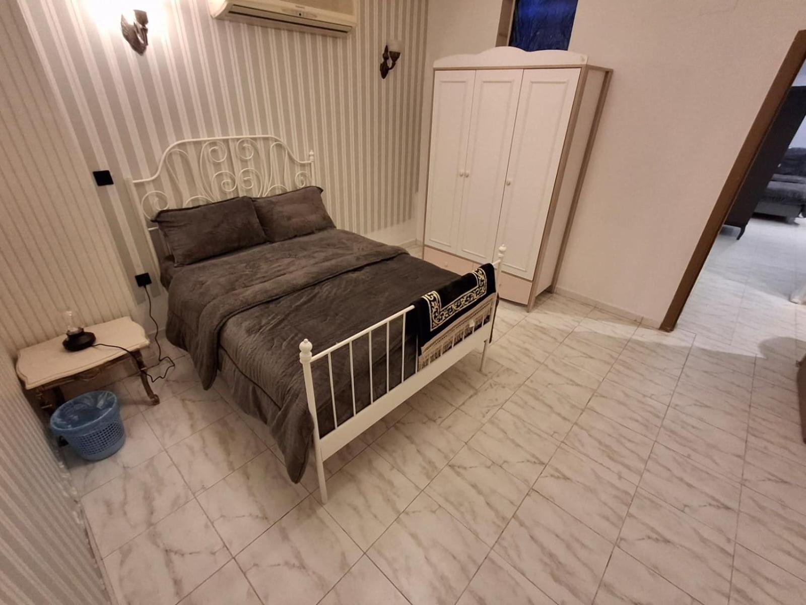 دار ورد قريب للحرم Apartment Медина Екстериор снимка